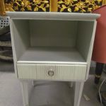 691 4194 BEDSIDE TABLE